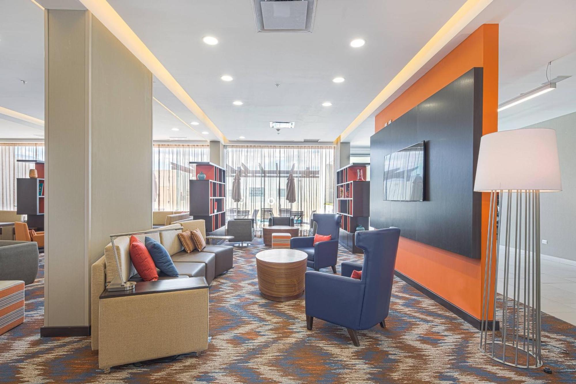 Courtyard By Marriott Saltillo Kültér fotó