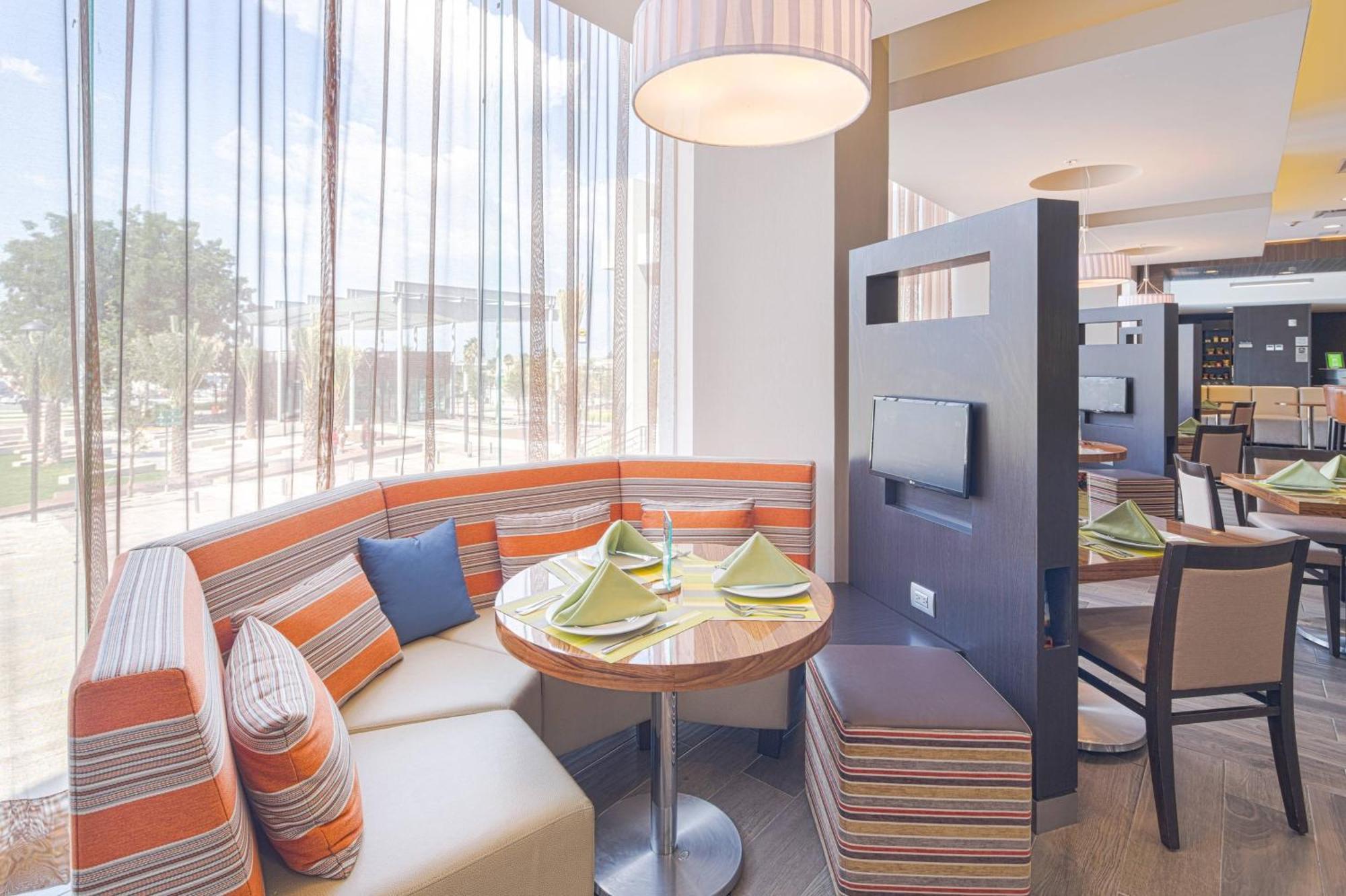 Courtyard By Marriott Saltillo Kültér fotó