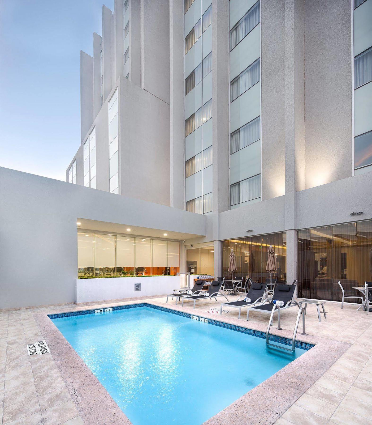 Courtyard By Marriott Saltillo Kültér fotó